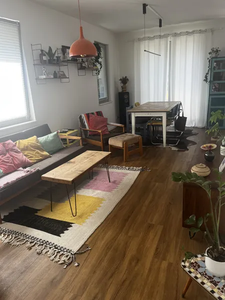 Ruhige 3-Zimmer Wohnung in Berlin-Neukölln ab 01.09. — photo 1